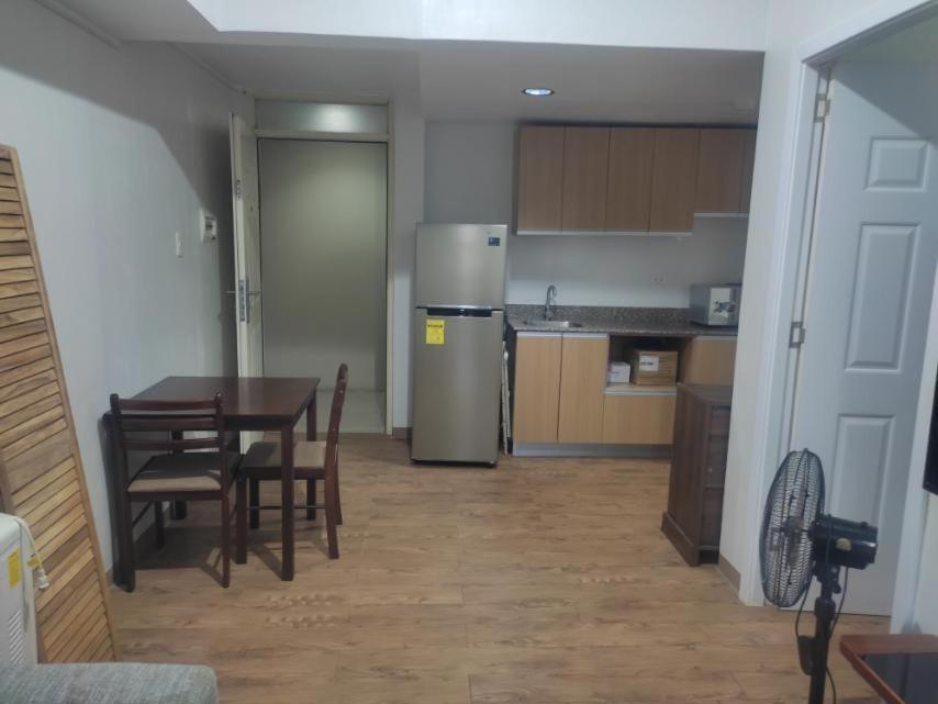 Mactan Airport Cebu Accommodation Lapu-Lapu City Bagian luar foto
